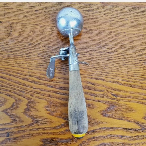 Ice Cream Scoop Wood Handle Indestructo Vintage - Picture 5 of 10